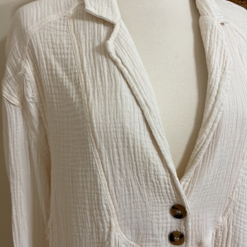 Free People cream crinkle gauze long sleeve top - Picture 3 of 11